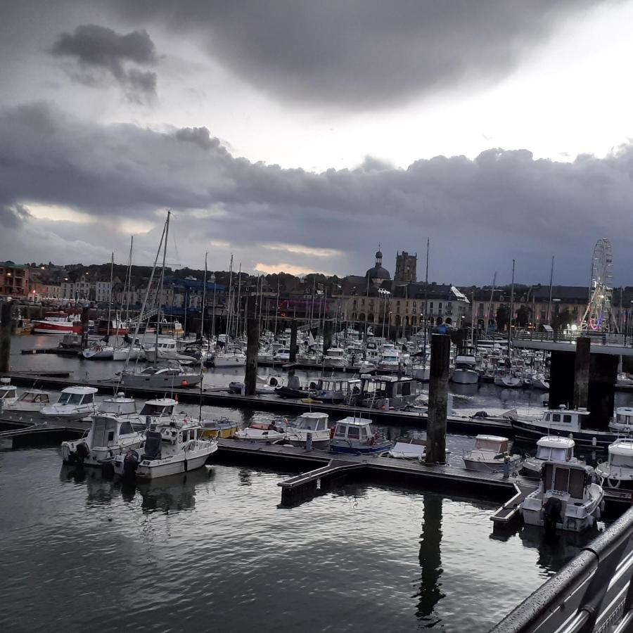 Ferienwohnung Glenn D'Arques, Entre Port Et Plage Dieppe Exterior foto